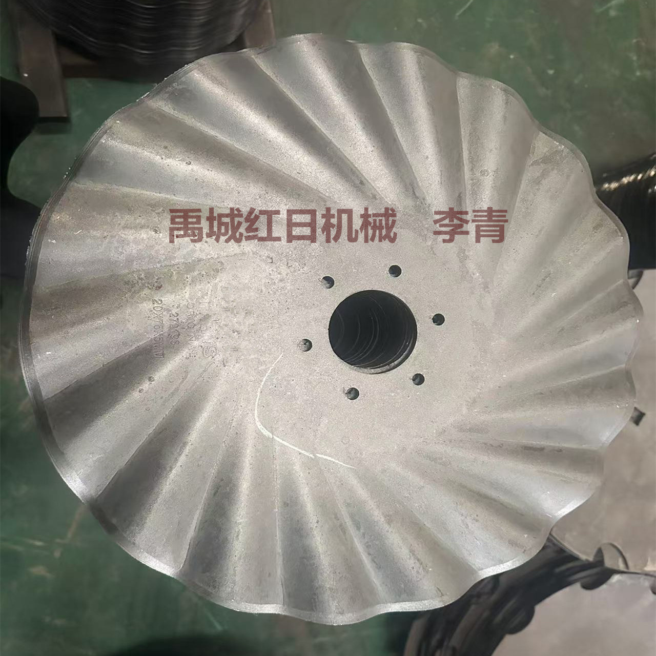 6孔波纹耙片     犁片     610mm510mm锰钢犁片缺口耙片犁盘