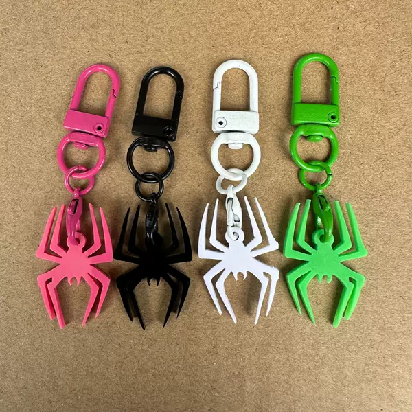 Original Halloween Spider Keychain Cross-Border European and American Cartoon Horror Simple Keychain Design Pendant