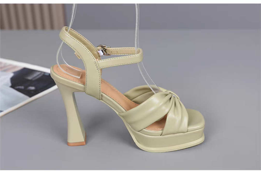 Women's High-Heeled 2024 Summer New Style High-End Chunky Heel Sandals With Waterproof Platform And Single Strap Buckle_vogvips.com