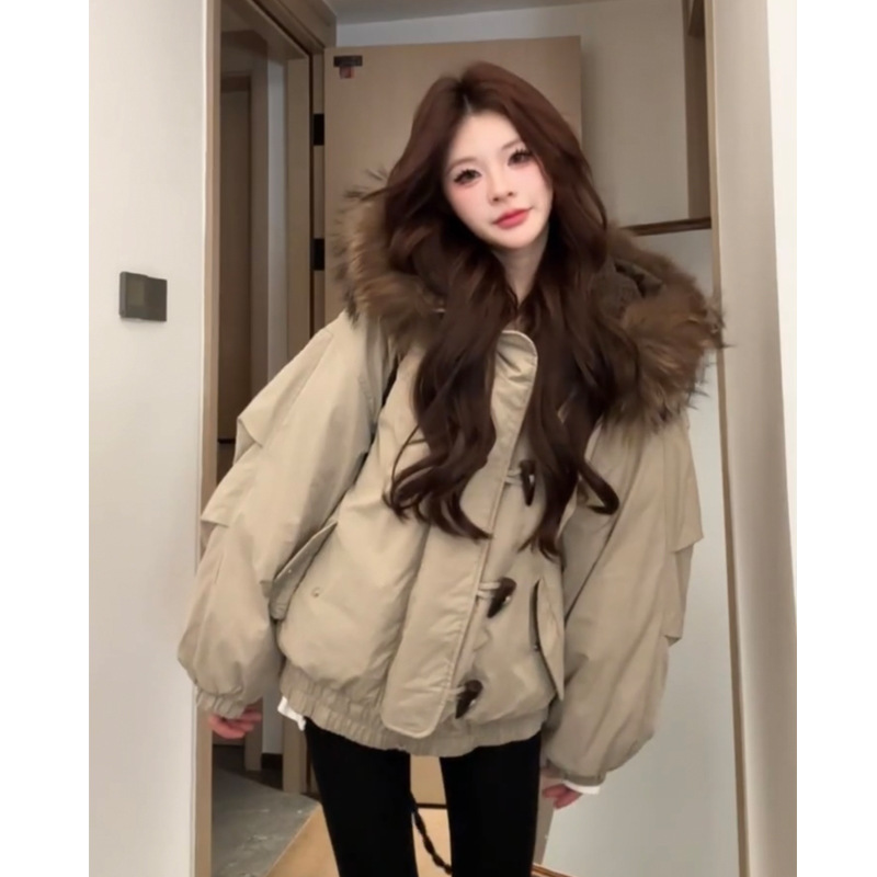 大貉子毛领牛角扣羽绒服女2024新款美式复古白鸭绒连帽保暖冬外套