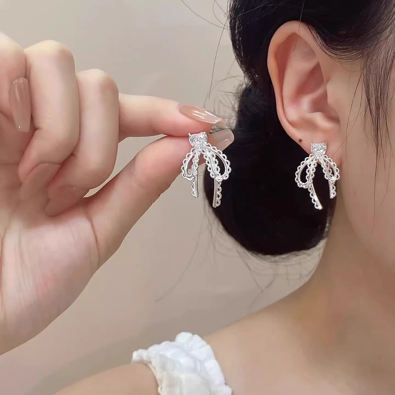 抖音爆款百搭气质蝴蝶结耳钉小众高级感耳饰甜美简约爱心超仙耳环|undefined