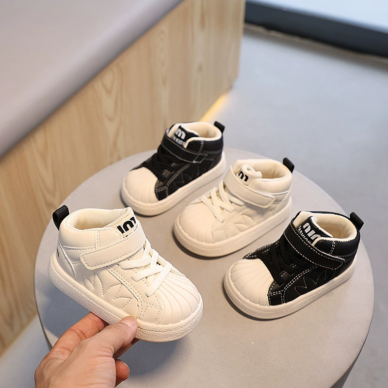 Один из поколения в поколение мальчики осенние новые кроссовки на мягкой подошве 1-2-3 года обувь для девочек раковины маленькие белые туфли