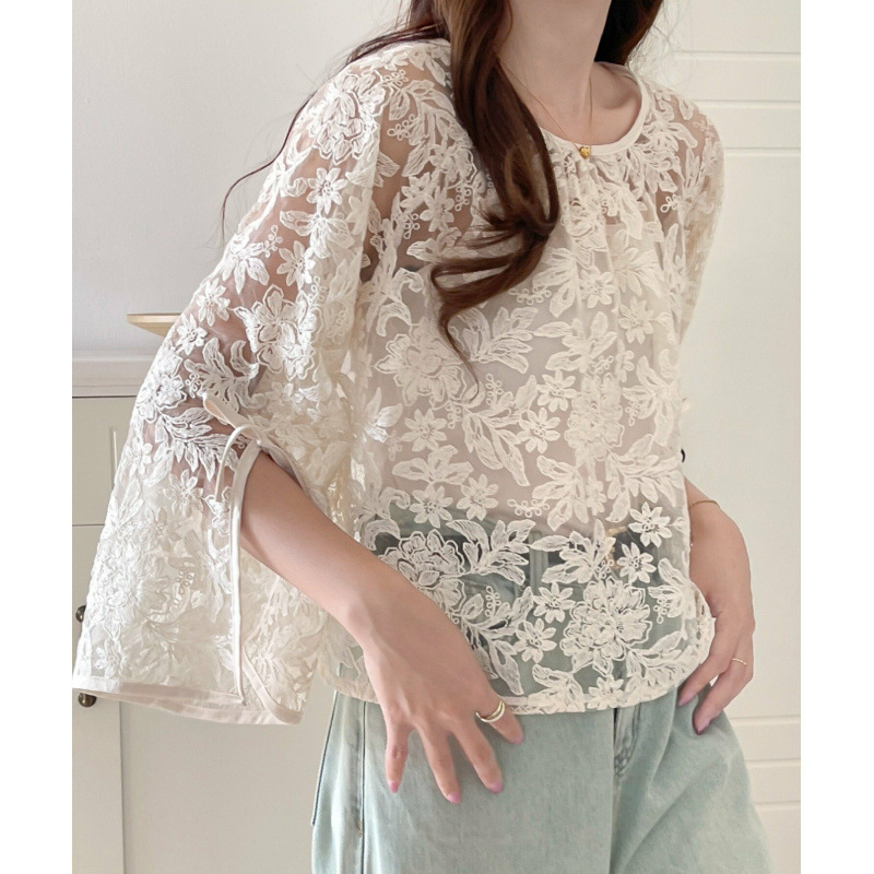 Japanese Lotte Foreign Trade Women's Korean Style New Sleeve Split Flower Lace Shirt Lace Shirt Women Amazon