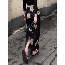 2025时尚法式优雅气质印花半身裙女夏季薄款别致独特绝美高腰包臀