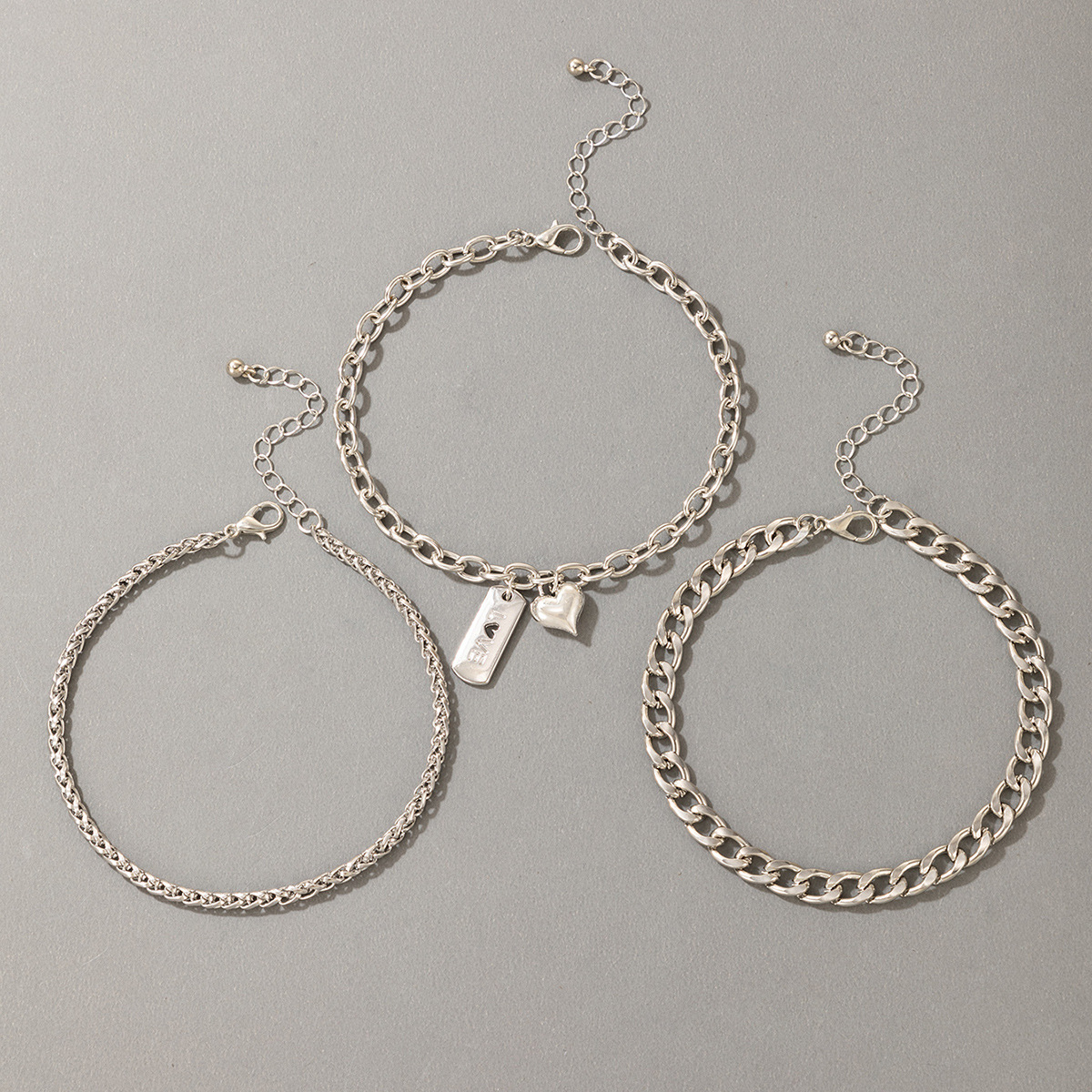 Metal 3-layer Anklet Ins Metal Wind Silver Buckle Chain Love Geometric Anklet 3-piece Set display picture 1