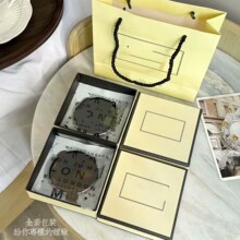 车载随行香薰祖玛珑经典小苍兰汽车挂件固体香氛车载香薰礼盒