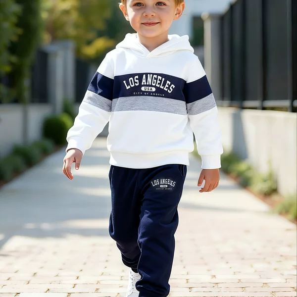 Boys' Autumn and Winter Contrast Color Long Sleeve Velvet Hooded Sweatshirt + Trousers Set, Suitable for Outdoor Casual Wear