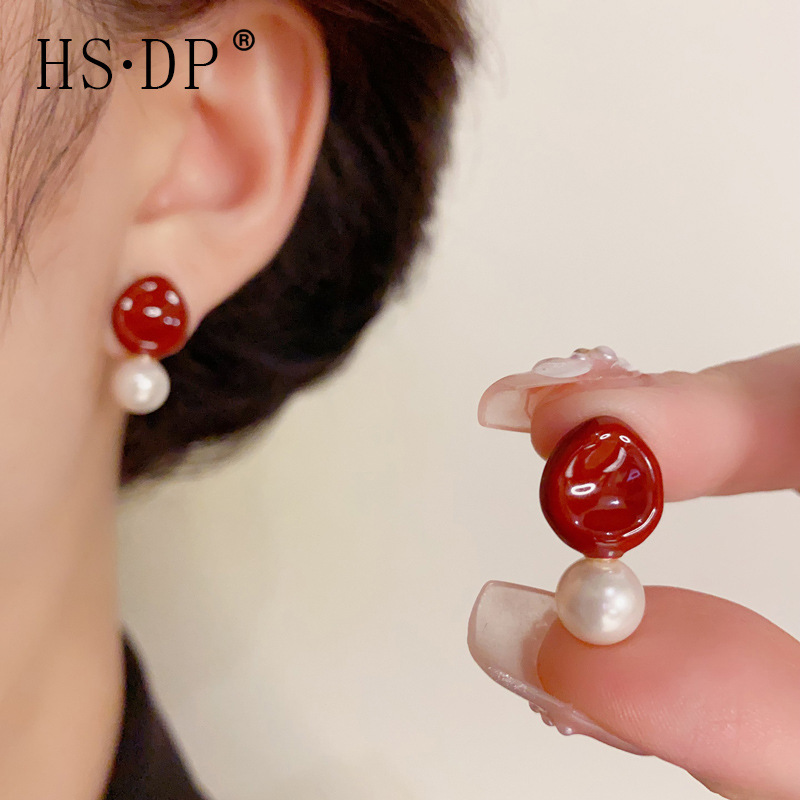 retro small design red elegant fashionable earrings drop-shaped from…