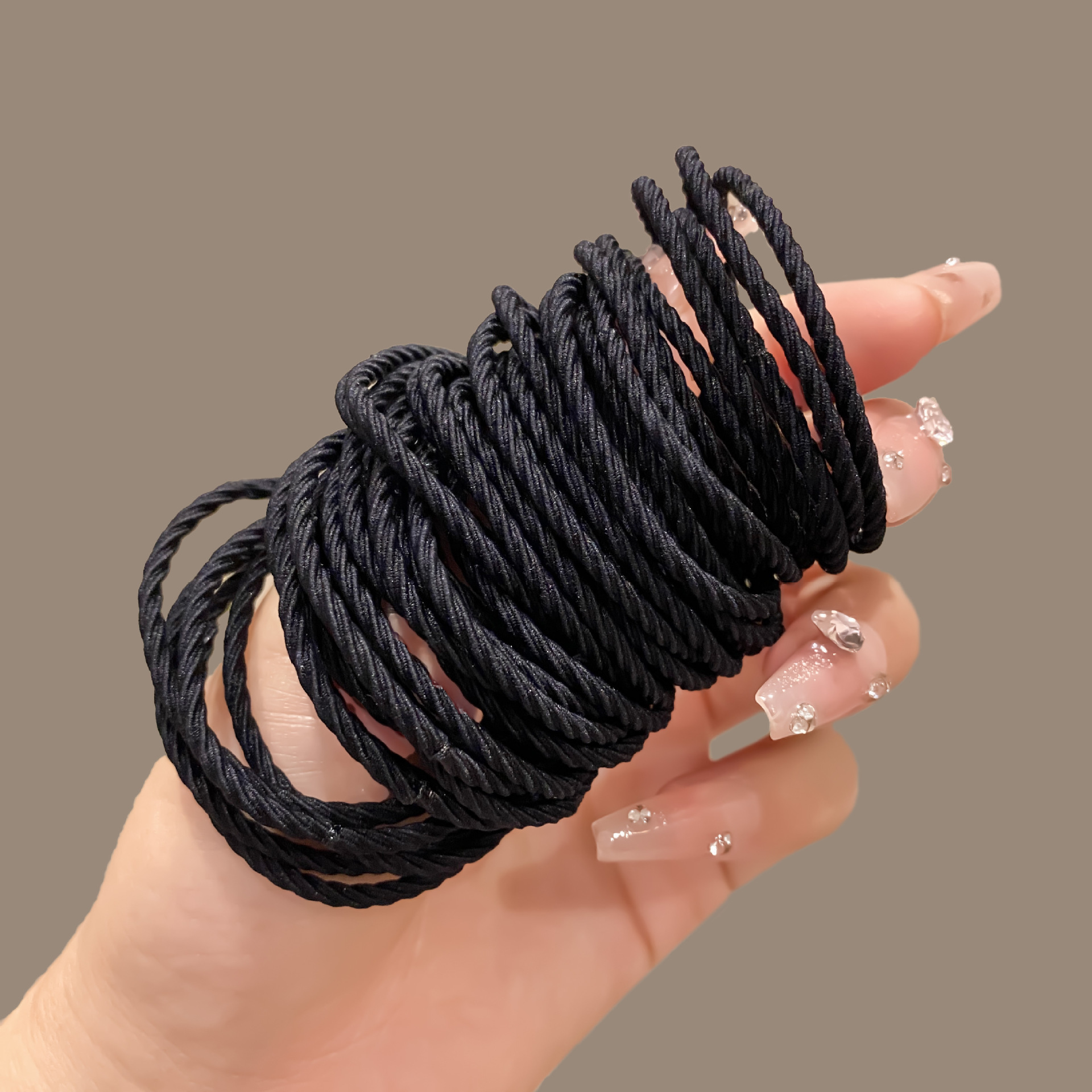 Elástico de cabello femenino temperamento minimalista de cabello de cola de caballo anillo de cabello 2023 nuevo tipo de cubierta de cuero de cabello de alta elasticidad