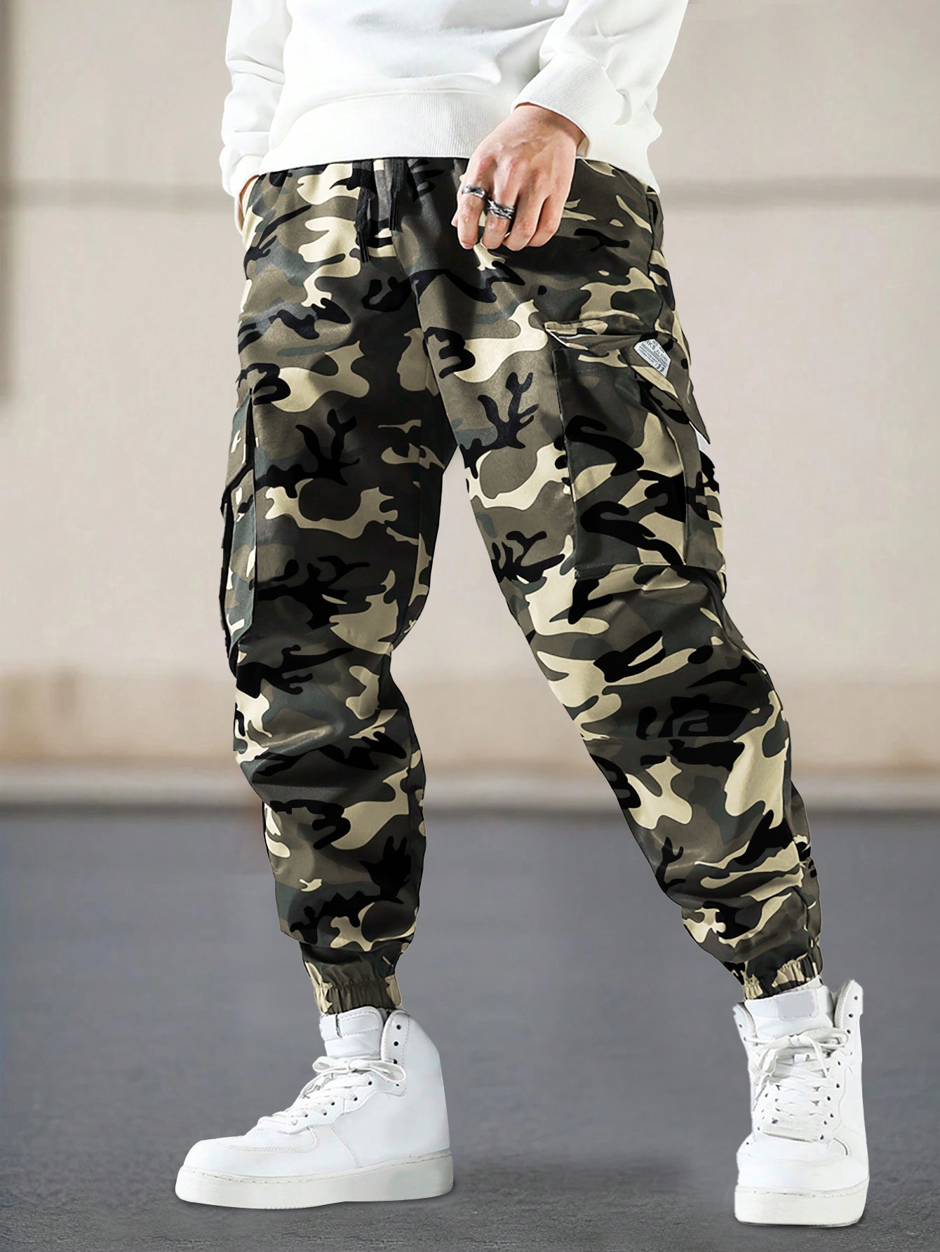 Herrenbekleidung Herren-Cargohose im Camouflage-Look, lässige, lange Hose mit Seitentaschen, Freizeithose für Outdoor-Aktivitäten_voghion.com