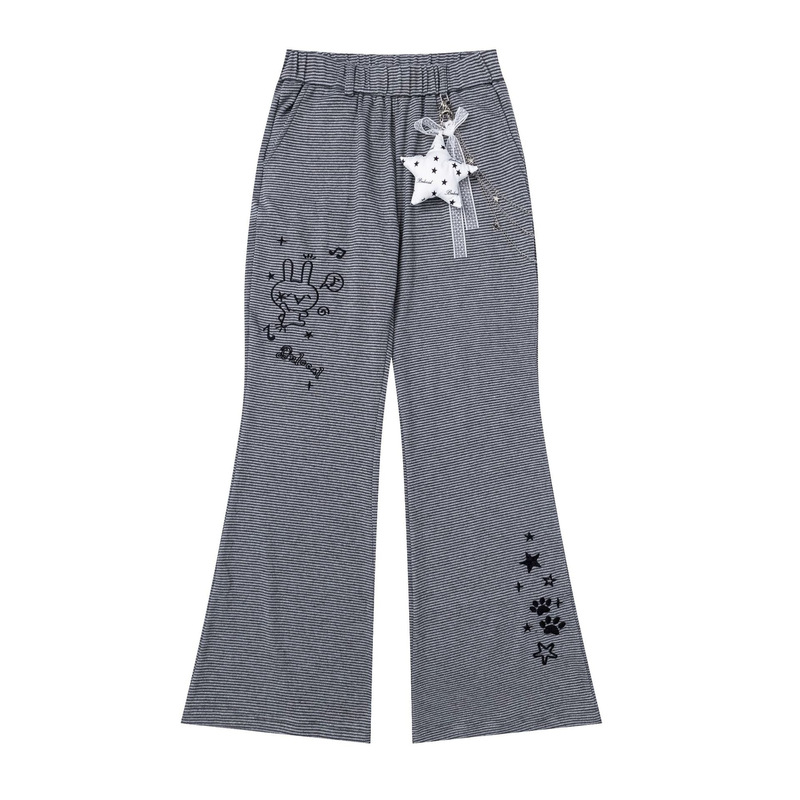 Japanese Sweet Style Striped Flared Sweatpants, Loose Fit, Trendy Pants, Versatile, Slimming Casual Pants with Star Charms, Bell-Bottom Pants Japanese Sweet Style Striped Flared Sweatpants, Loose Fit, Trendy Pants, Versatile, Slimming Casual Pants with Star Charms, Bell-Bottom Pants