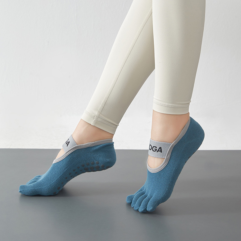 Sports Style Women's Sports Solid Color Cotton Ankle Socks A Pair