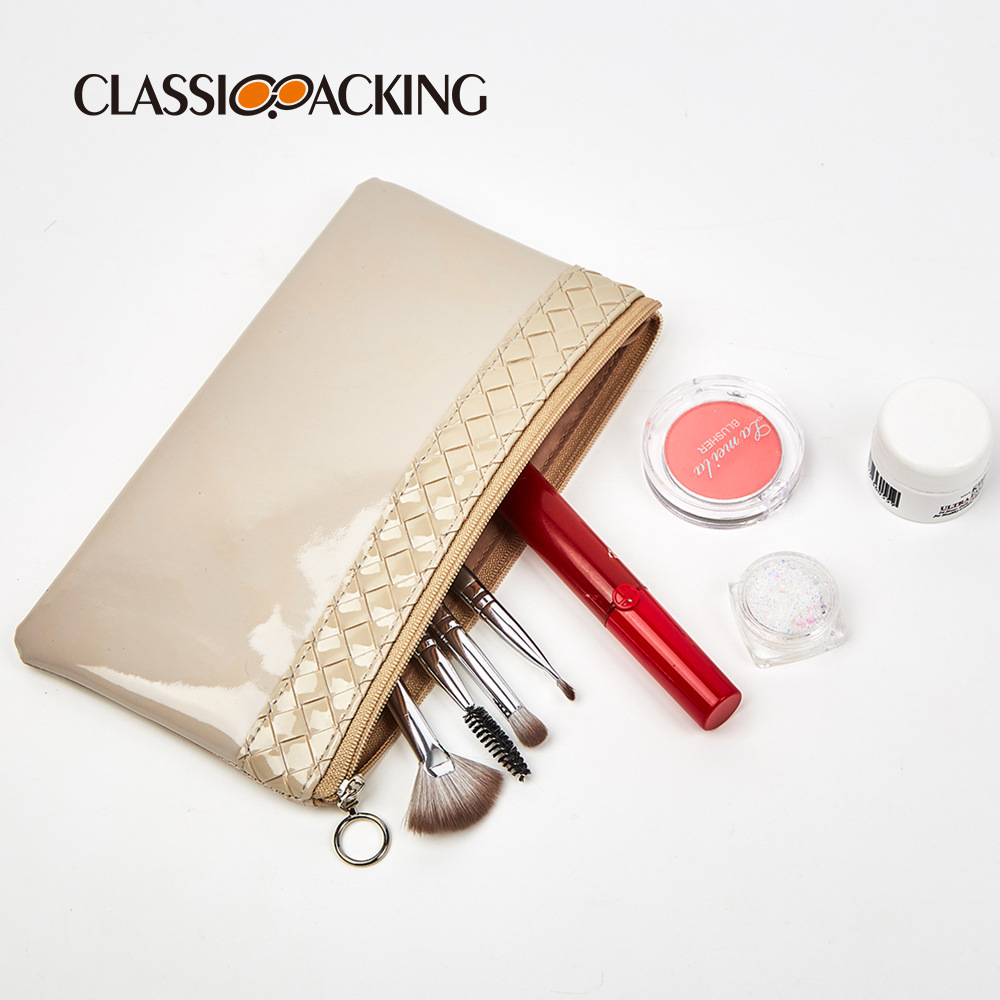 Bolsa de almacenamiento de productos de cuidado de la piel al por mayor de fábrica bolsa de lavado de gran capacidad portátil impermeable bolsa de cremallera de cuero de PVC con logotipo