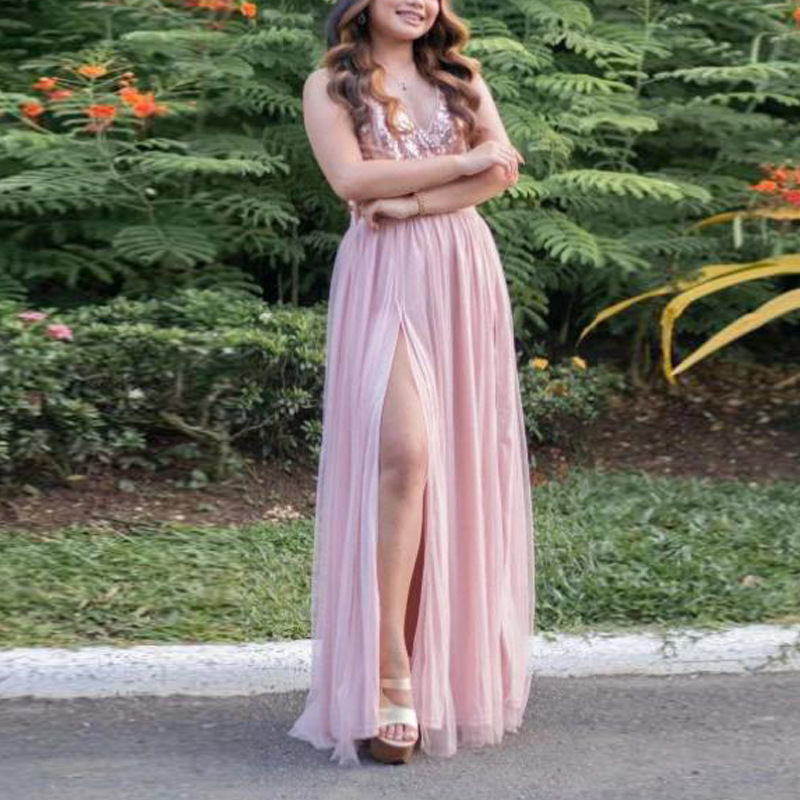 Elegante abito da sera lungo in mesh con spalline sottili_voghion.com