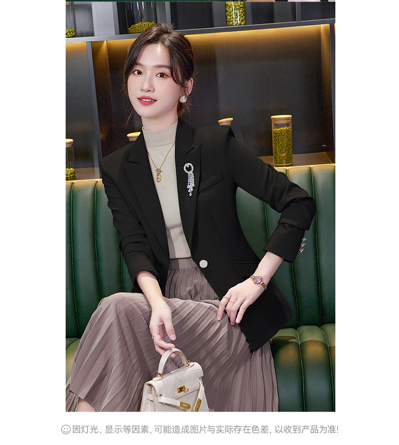 西装9905+微喇裤5062--模特-790_07.jpg