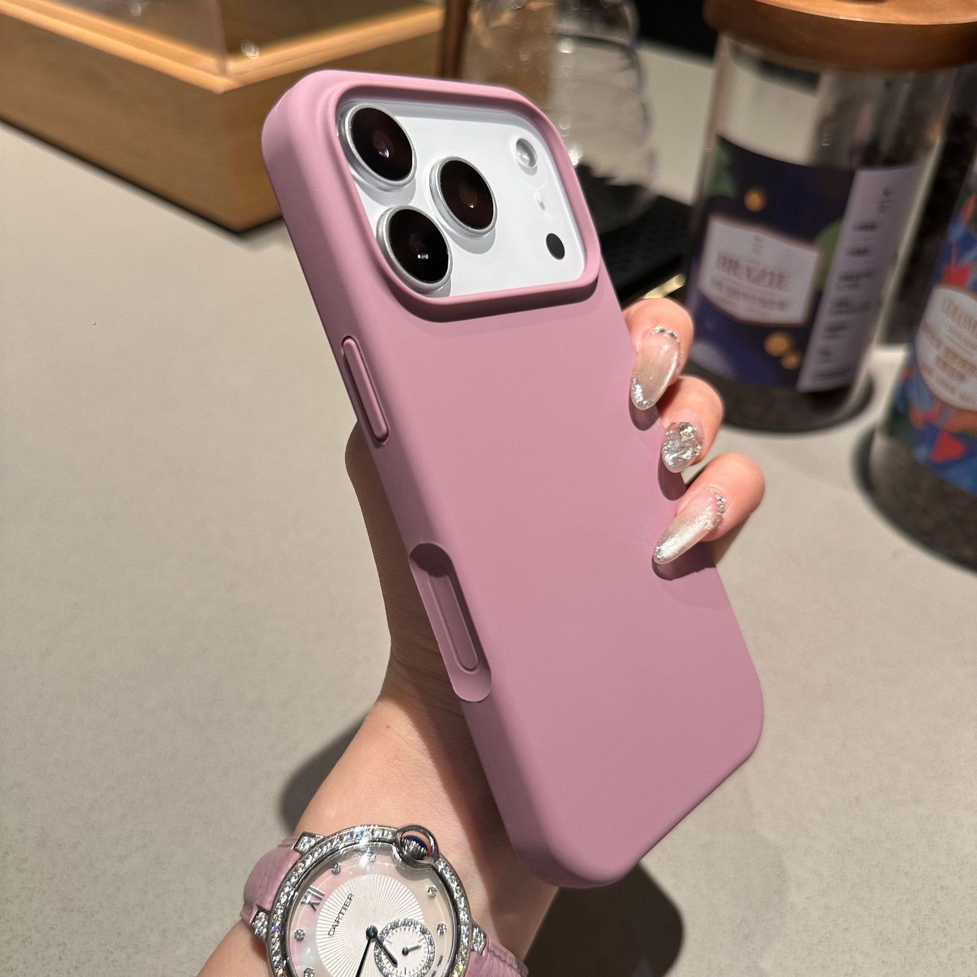 Aplicable a Apple 17 Pro agujero grande piel líquida caja de teléfono móvil todo incluido Ai botón iPhone16 cubierta de protección a prueba de caídas