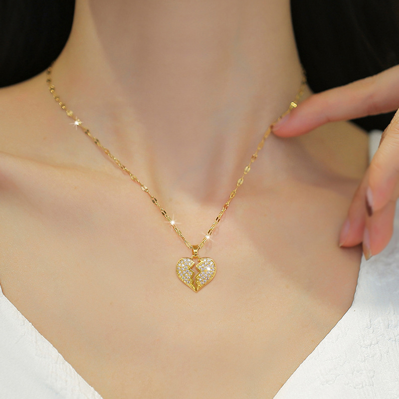 Fashion Heart Shape Titanium Steel Copper Plating Inlay Zircon Pendant Necklace 1 Piece