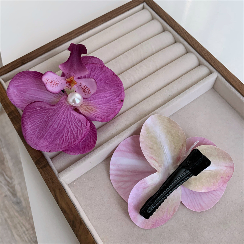 IG Style Sweet Flower Cloth Inlay Pearl Hair Clip Hair Claws 1 Piece display picture 10