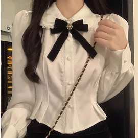 纯欲风收腰褶皱衬衫女性感长袖白色衬衣设计感辣妹显瘦上衣春夏
