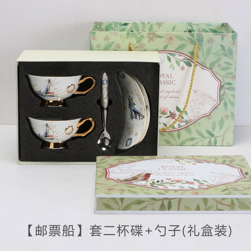 Tazas de café europeas y platos, set de té de la tarde, cerámica exquisita de alta calidad con cucharas de flores, set de tazas de té, caja de regalo