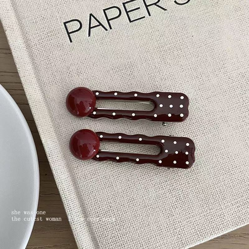 레트로 레드 - 아웃컷 사각 헤어 클립