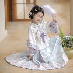 漢服の女の子の春秋の金2025の新型の子供の国風明制の唐は新しい中国式の古風の中秋の馬面のスーツを詰めます。