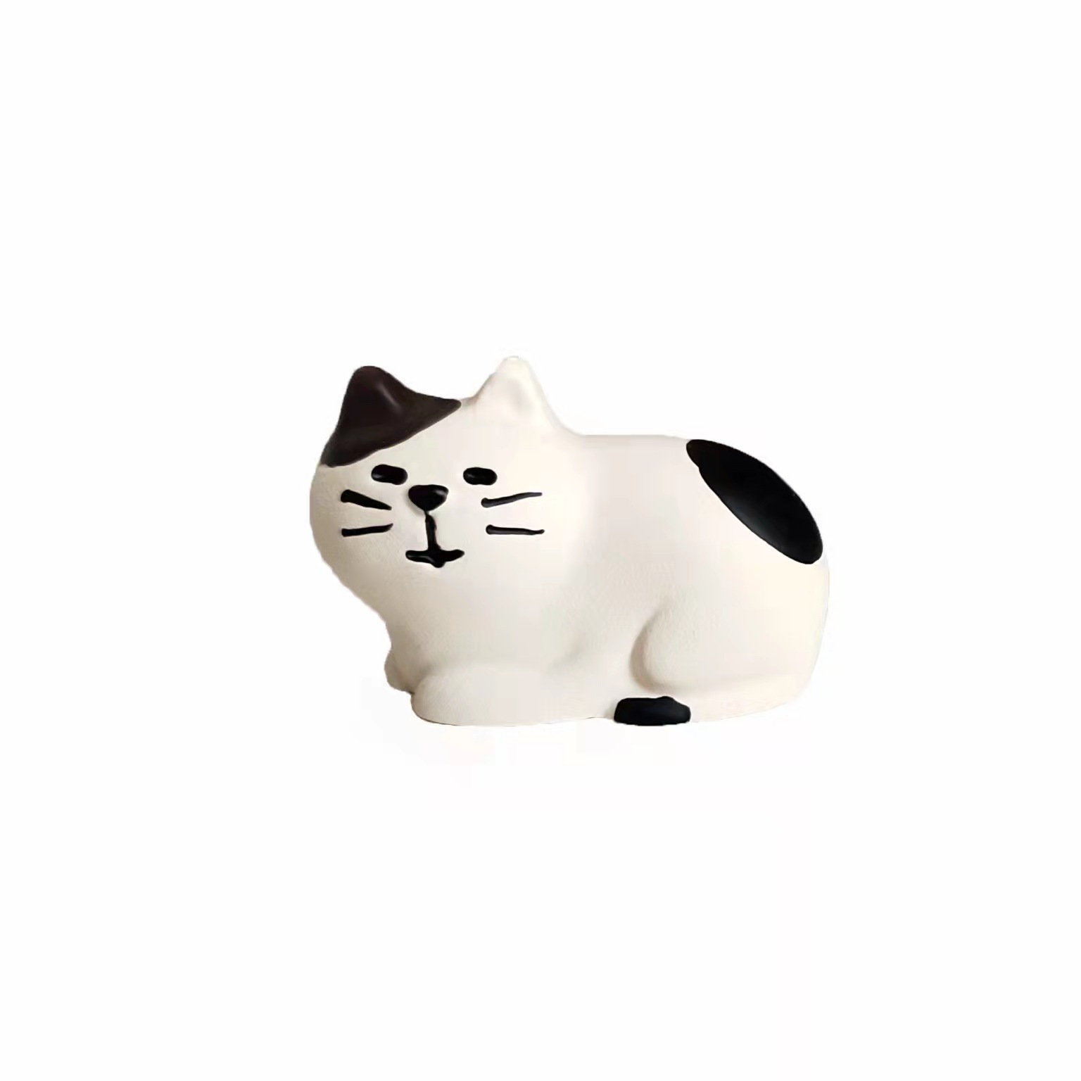 의자 새끼 고양이