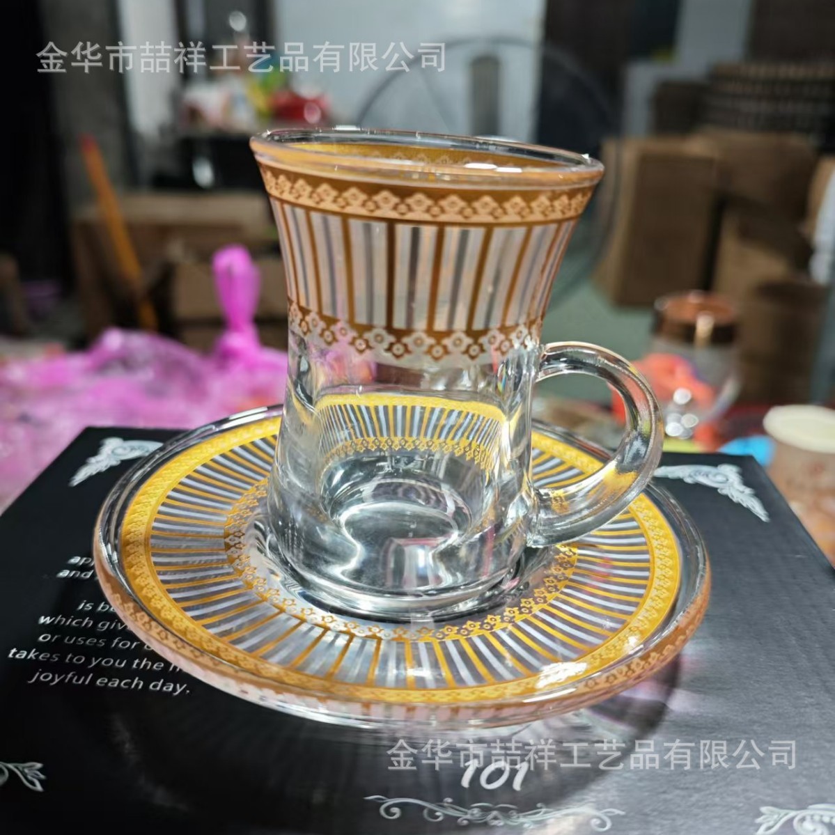 Nuevo producto transfronterizo Taza de café creativa con manija Spot Taza de agua de vidrio de flor dorada transparente resistente a altas temperaturas Taza de café con leche