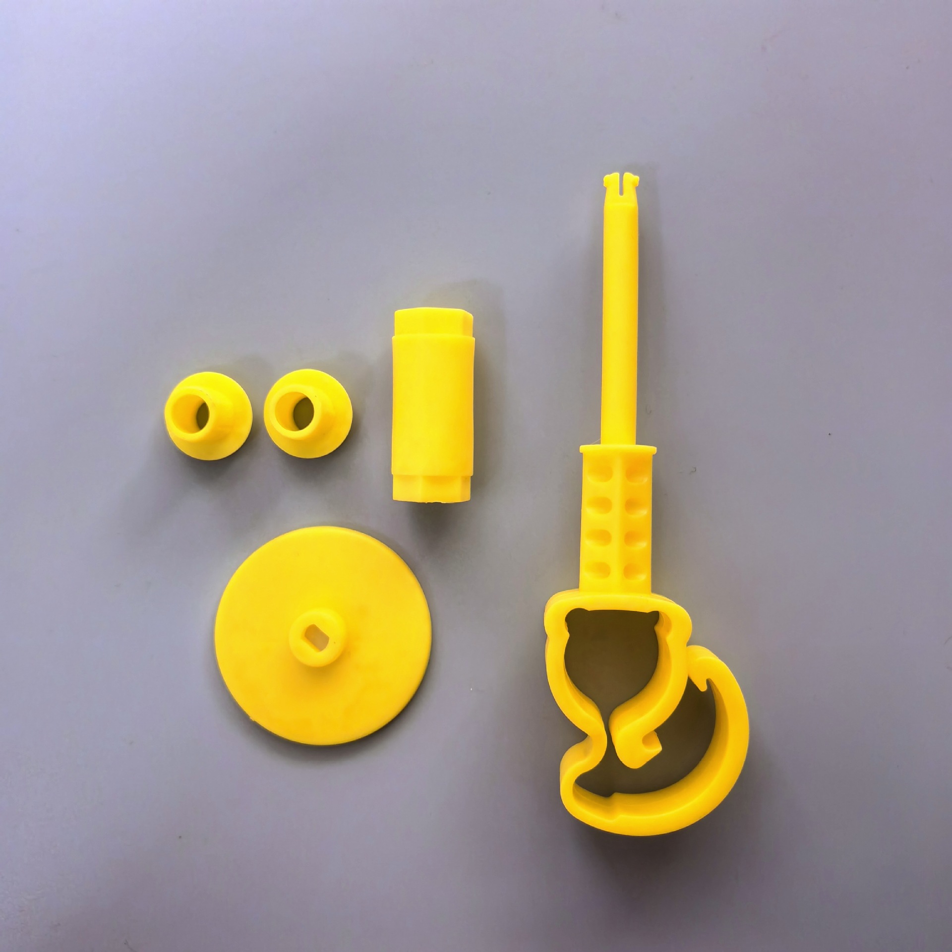 Short rod with accessories