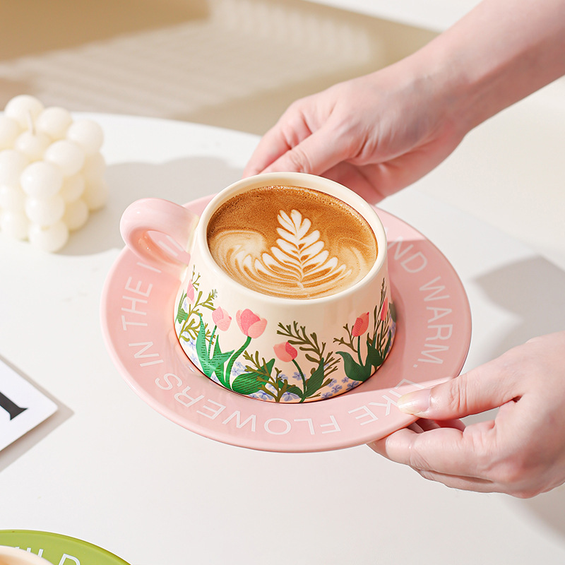 Juego de tazas y platillos de café de cerámica de estilo pastoral, taza de té de la tarde de celebridades de Internet, combinación de dim sum, sentido de alta calidad, fresco, literario y romántico