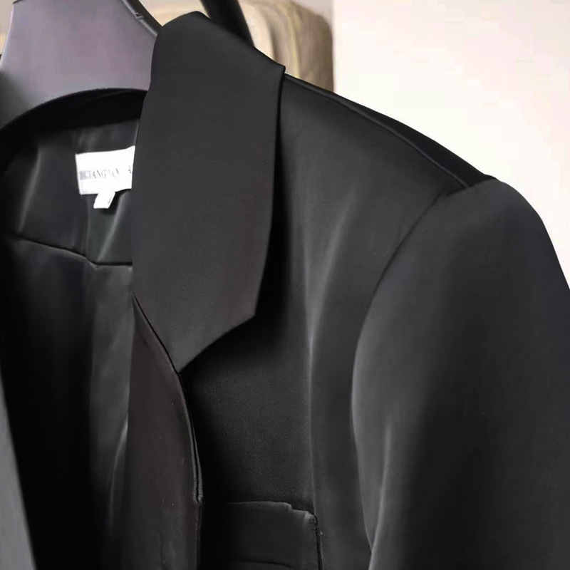 Elegant Black Long-sleeve Blazer For Women Lightweight Coat_voghion.com