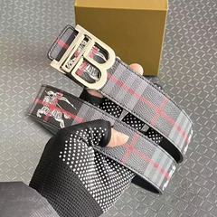 新しいスナップボタンメンズベルト合金人格牛革気質レタービジネスベルトカジュアルワイルドメーカー卸売