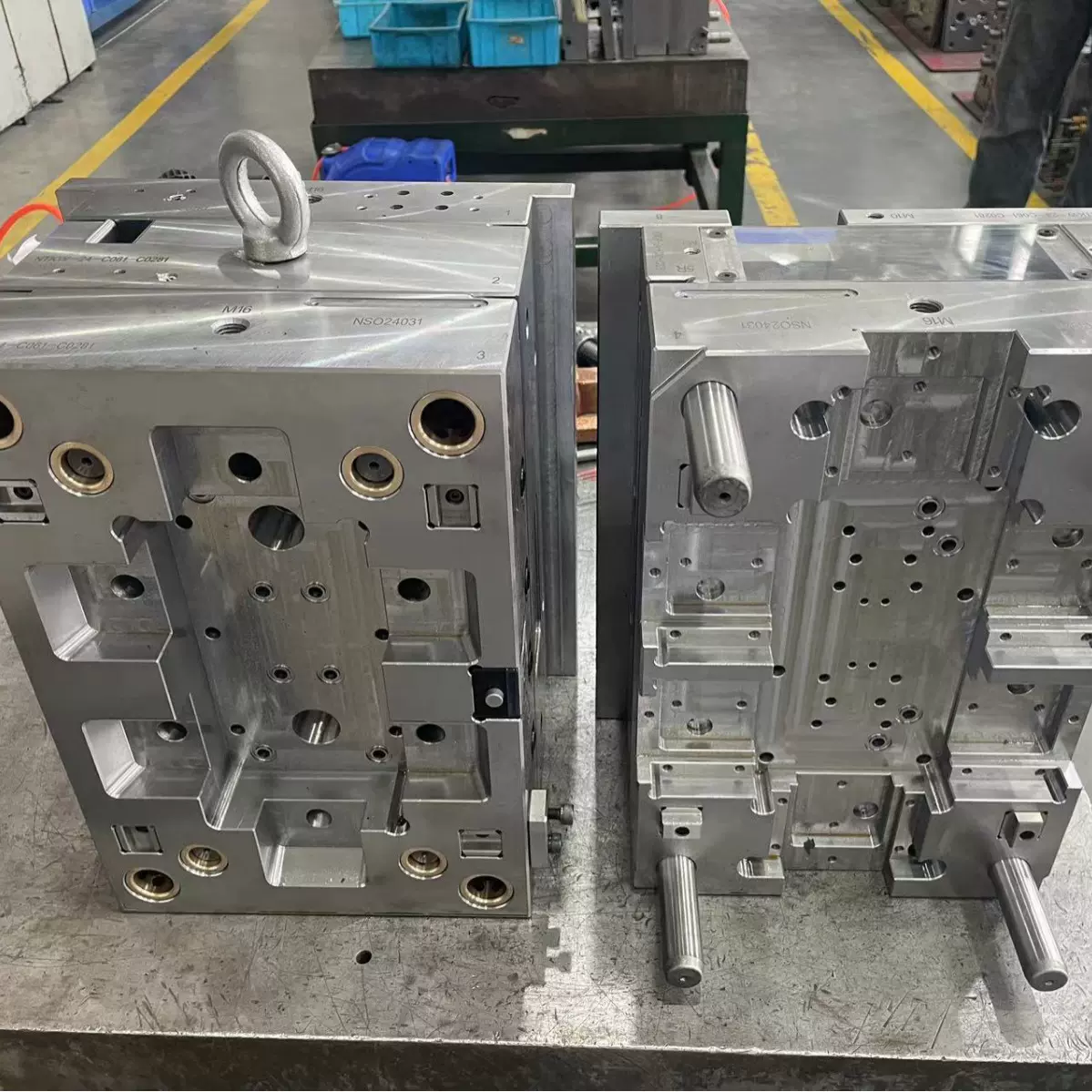 苏州精密塑料模具 注射成型模 手枪钻把手外壳模具制造加工