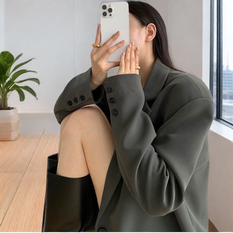 黑色西装外套女感新款春秋韩版休闲宽松廓形西服