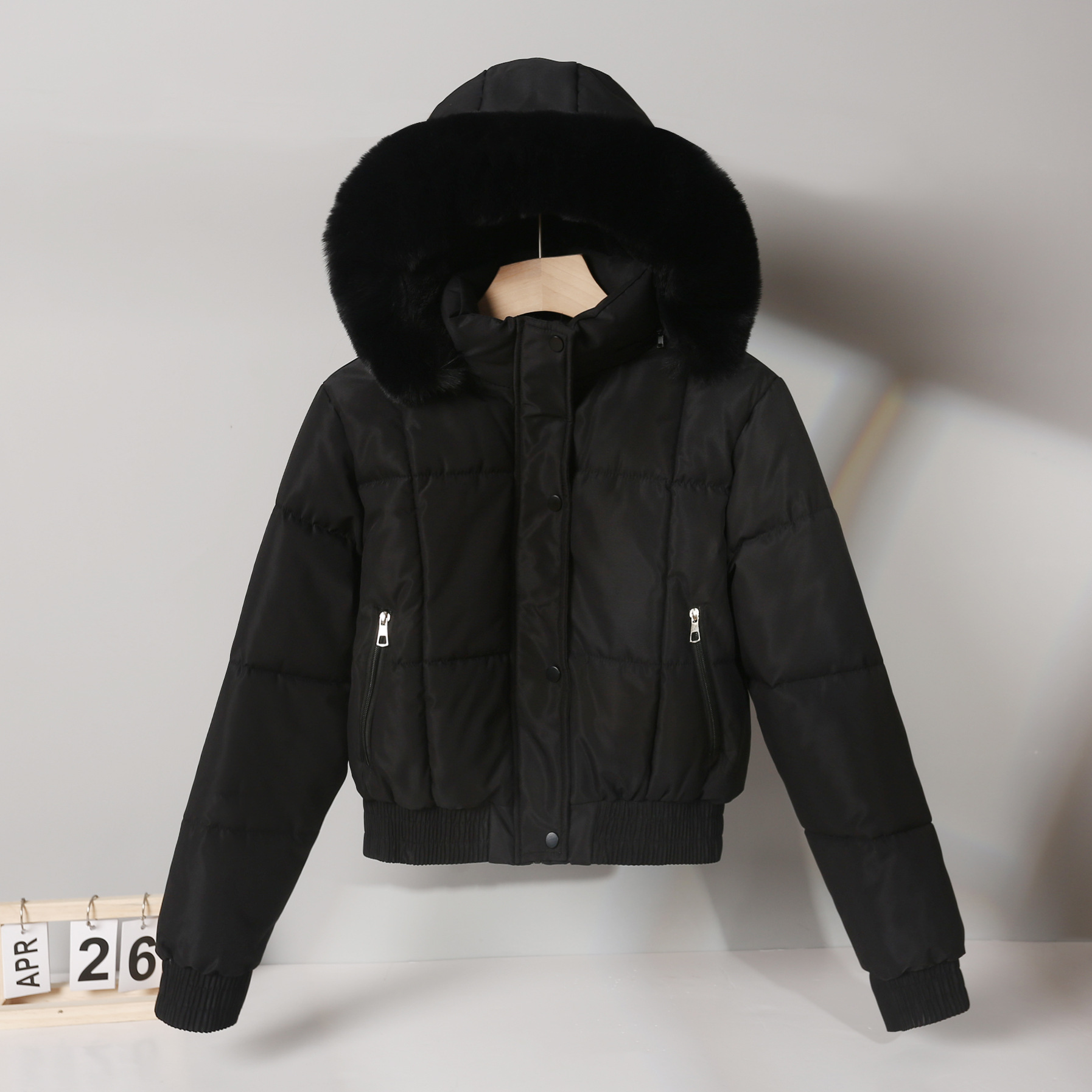 Ropa de algodón corta para mujeres superando el viento de Hong Kong estilo coreano de invierno acelerado chaqueta de algodón estudiantil gran abrigo de pan de cuello de pelo image 3