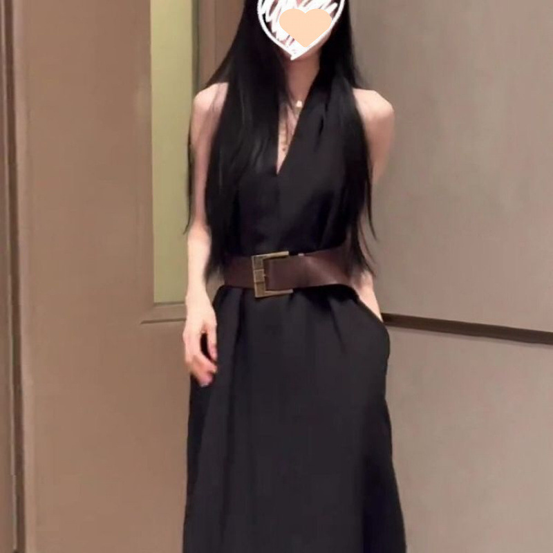 黑色领挂脖无袖设计感2025气质中长款连衣裙夏季新款显瘦长裙|undefined