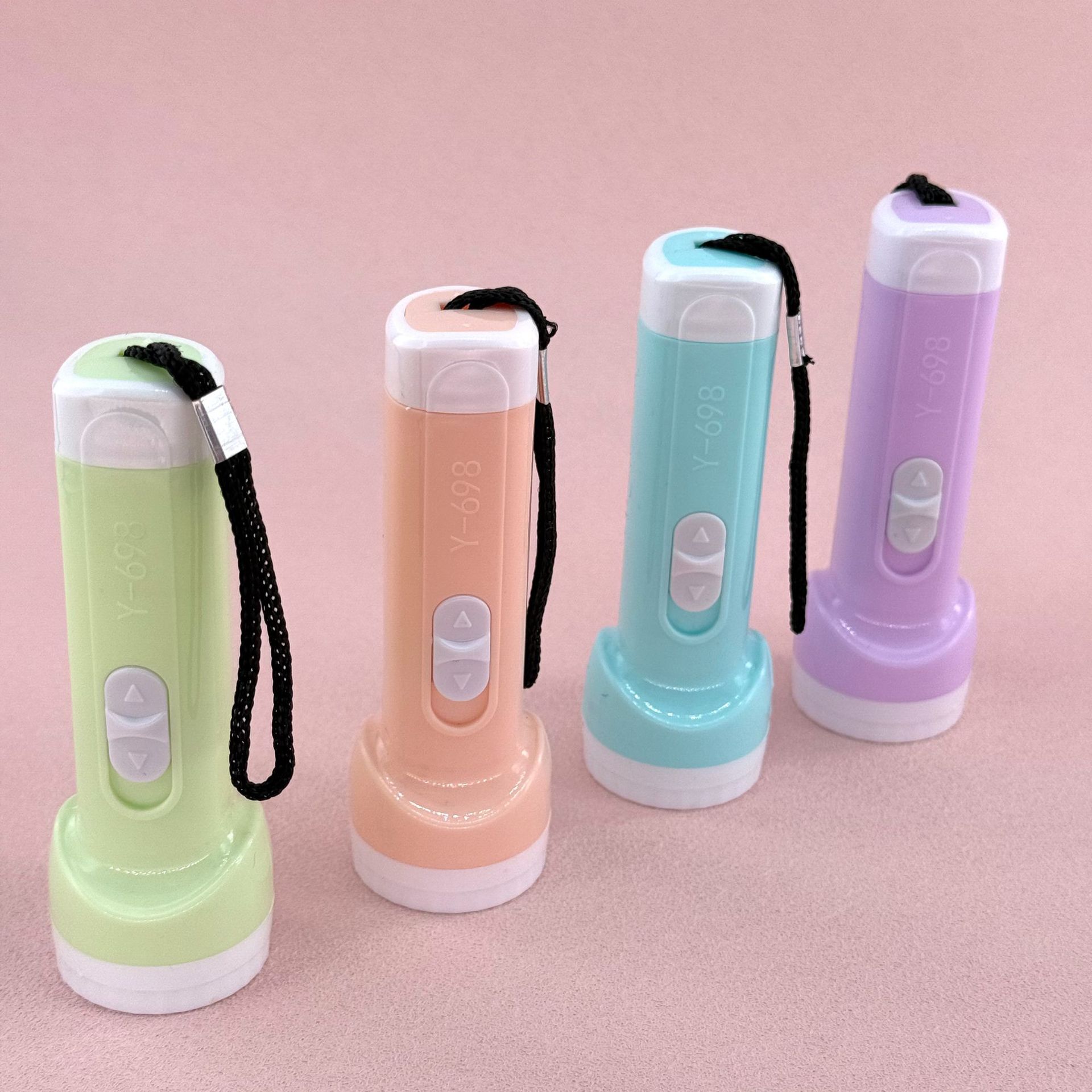 新色マカロンカラー丸型ミニ携帯懐中電灯 強力ライトLEDランプ卸売小型家電