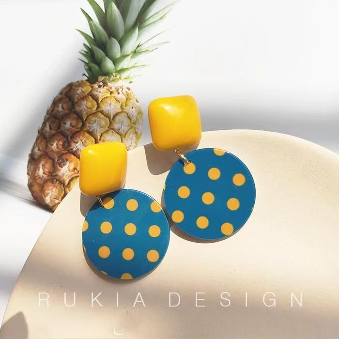 S69 earrings