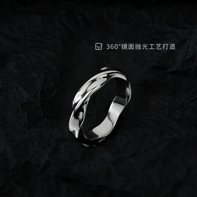 Mobius ring index finger ring male tide high sense of high tide of the handsome Tide brand titanium steel single ring boys do not fade