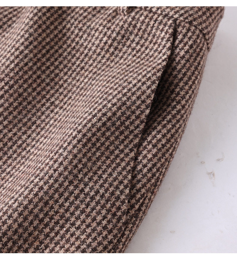 Chân váy bút chì họa tiết răng sói dáng ôm xẻ tà trước chất liệu len dạ — Houndstooth màu nâu chi tiết 14