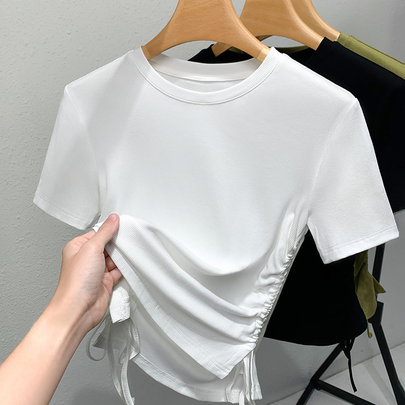 Camiseta de manga corta acanalada para mujer, nuevo estilo 2025, color liso, cuello redondo, cintura elástica fruncida con cordón, venta al por mayor