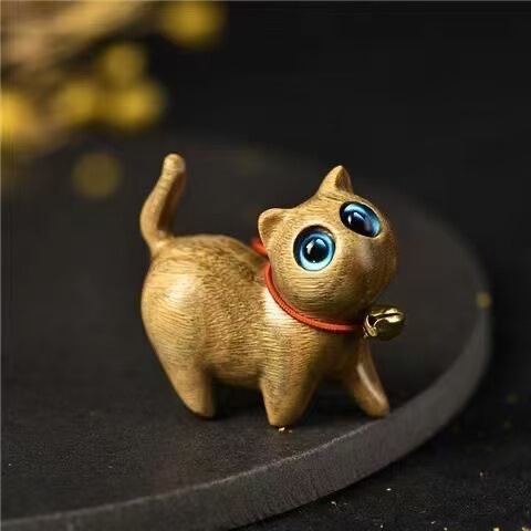 Green sandalwood kitten original play ornaments cute handmade mini desktop healing creative simple ornaments