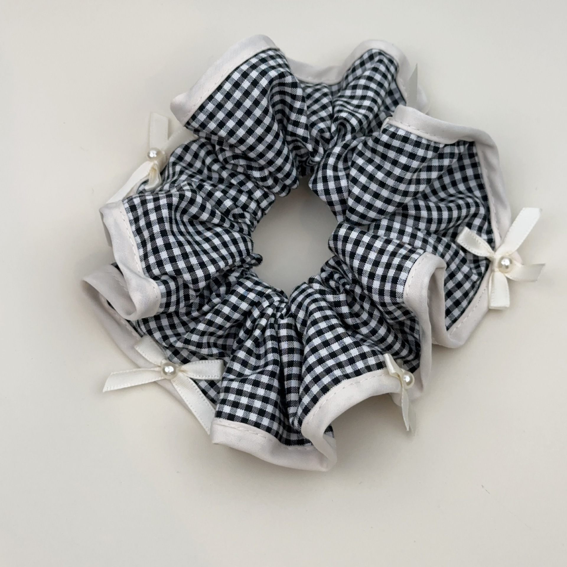 Scrunchie per capelli francese retrò a quadri con fiocco in tessuto_voghion.com