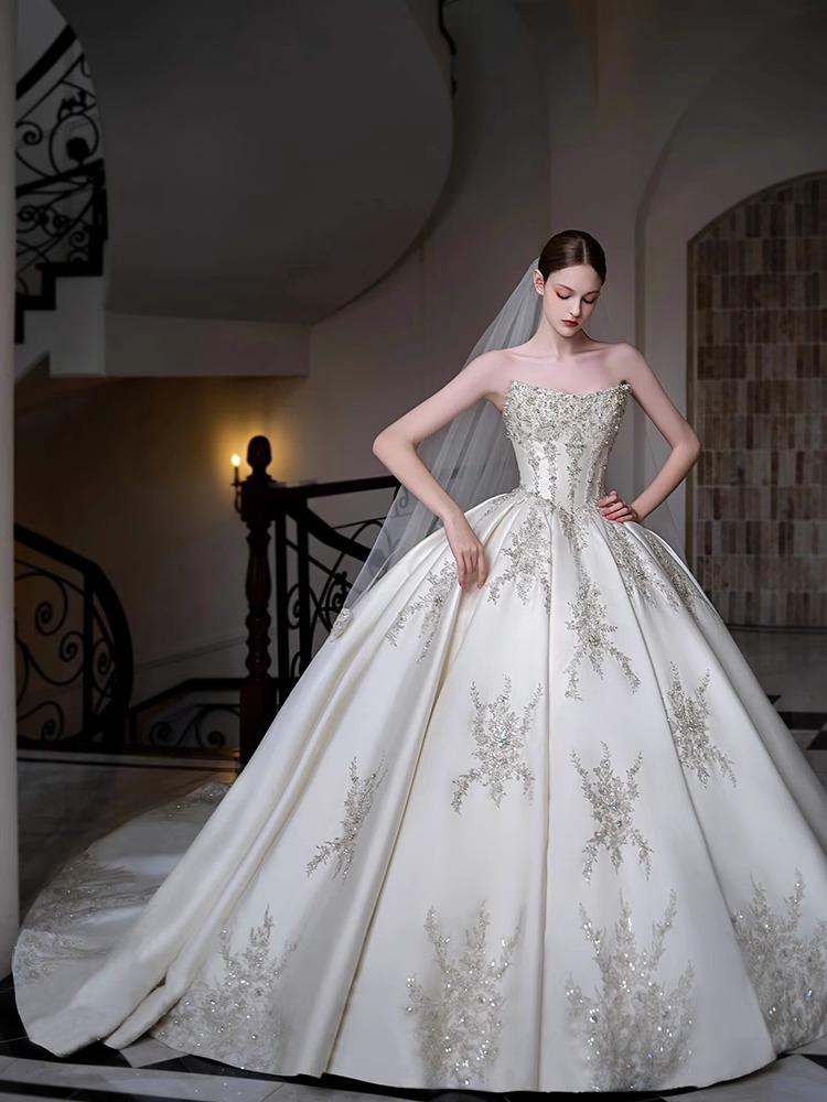 French retro strapless satin light wedding dress 2025 new style…
