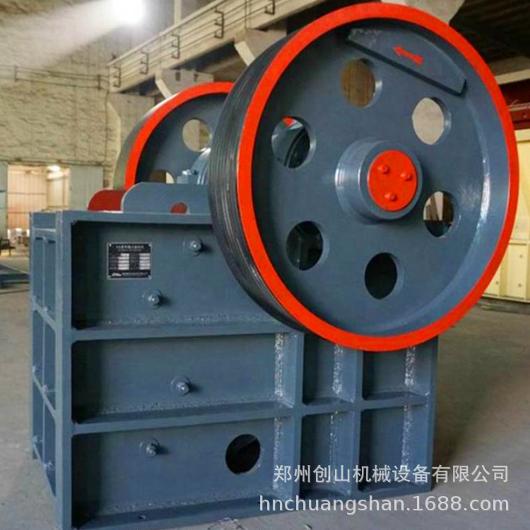 供应石头破碎机 石料粉碎机 鄂式破碎机 颚式碎石机 破碎机配件