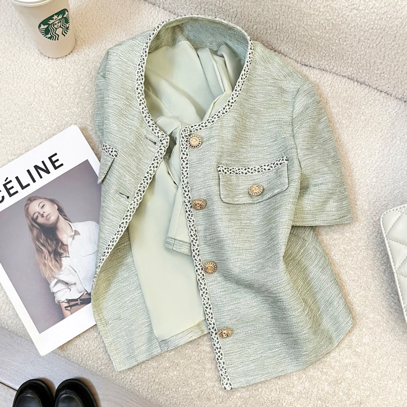 Green Super Stylish and Elegant Short Jacket for Women, 2025 Summer New Short-Sleeve Cardigan, Versatile Thin Top Green Super Stylish and Elegant Short Jacket for Women, 2025 Summer New Short-Sleeve Cardigan, Versatile Thin Top