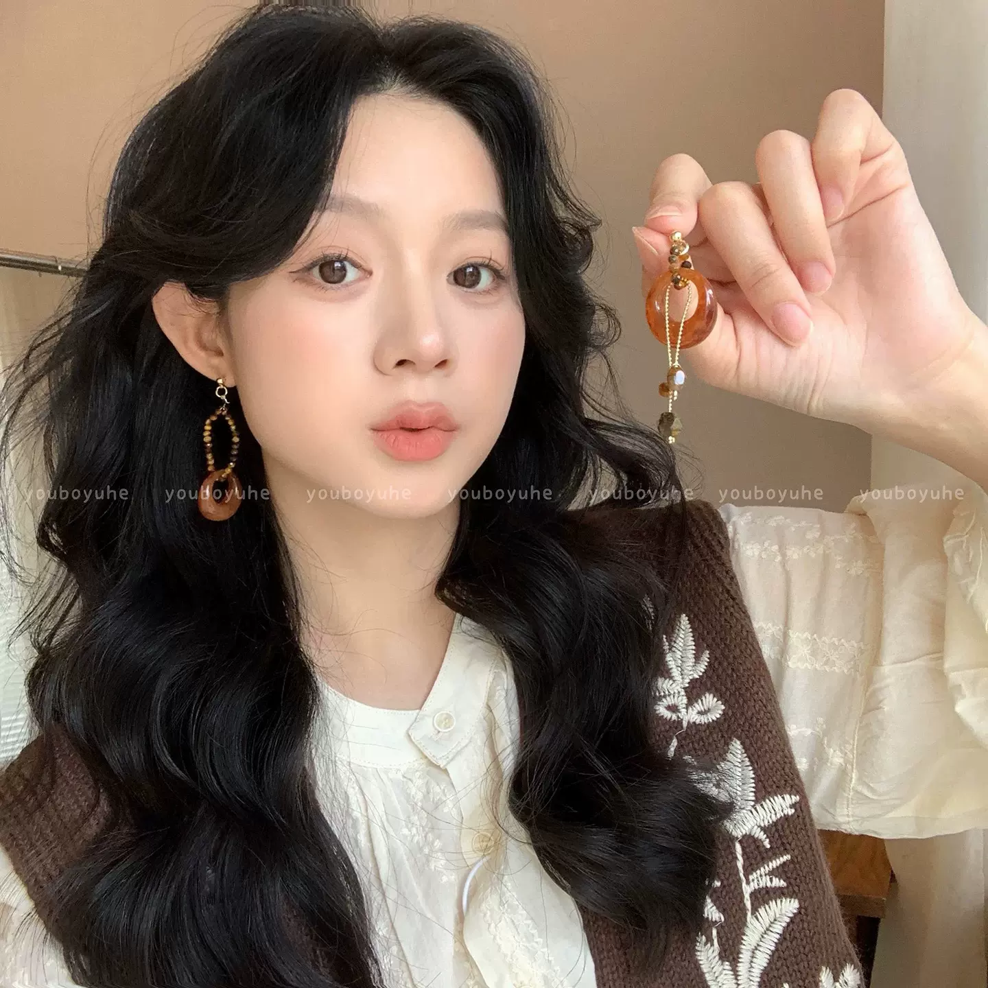 复古咖色琥珀流苏耳钉女秋冬2025新款小众设计耳环感耳坠耳饰