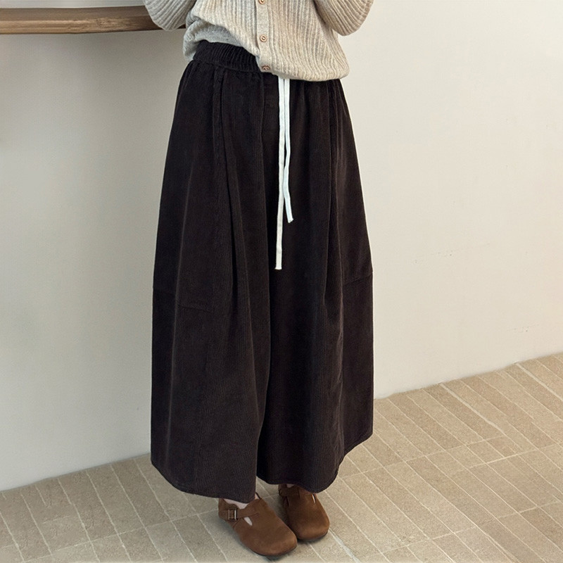 2025秋冬季新款韩版气质裤裙大阔腿设计感女大码八分裤灯芯绒裤子