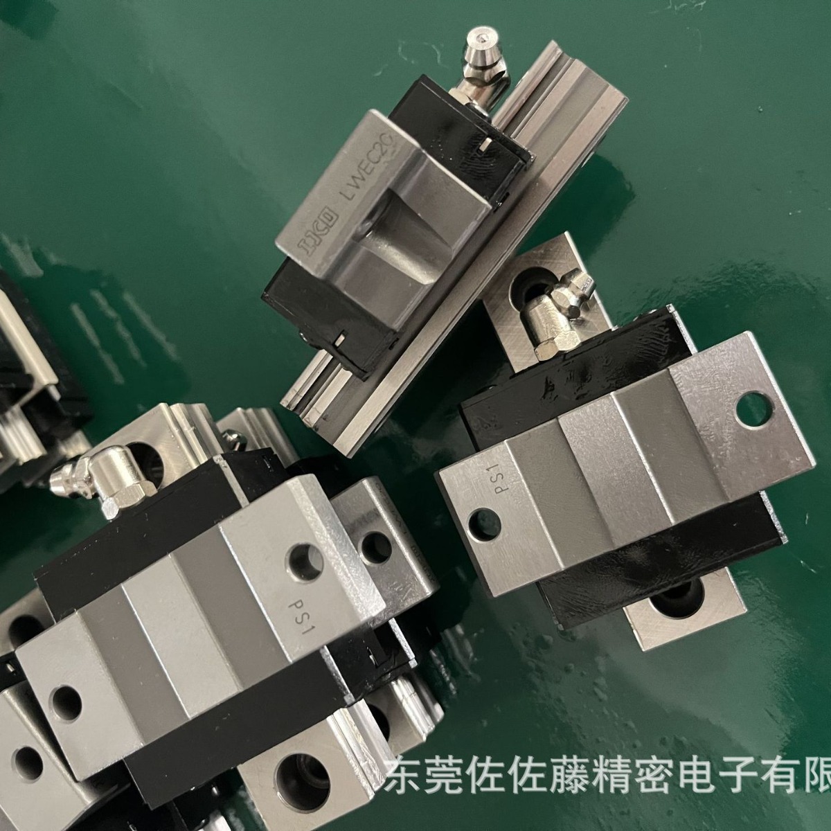 IKO精密滚珠直线导轨滑块LWEC15 LWEC20 LWEC25 LWETC15 LWETC20