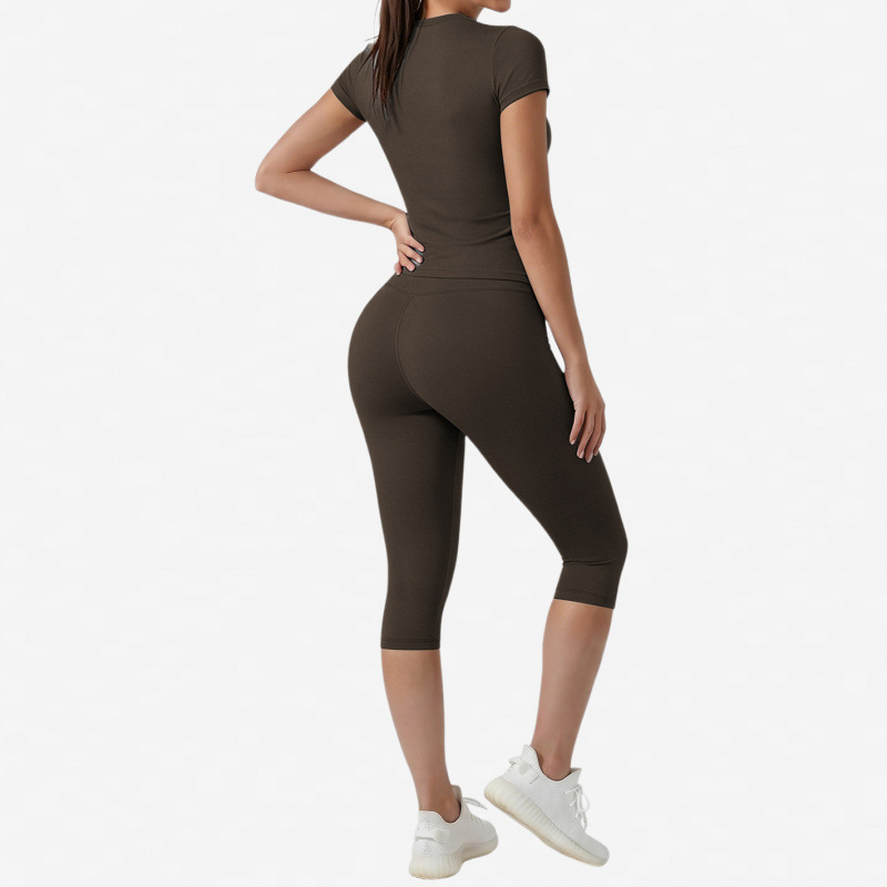 Deportes al aire libre transfronterizos pantalones de manga corta y pantalones largos de siete puntos, pantalones de velocidad seca, cintura alta y caderas levantadas, juegos deportivos para mujeres de verano ropa de yoga de fitness
